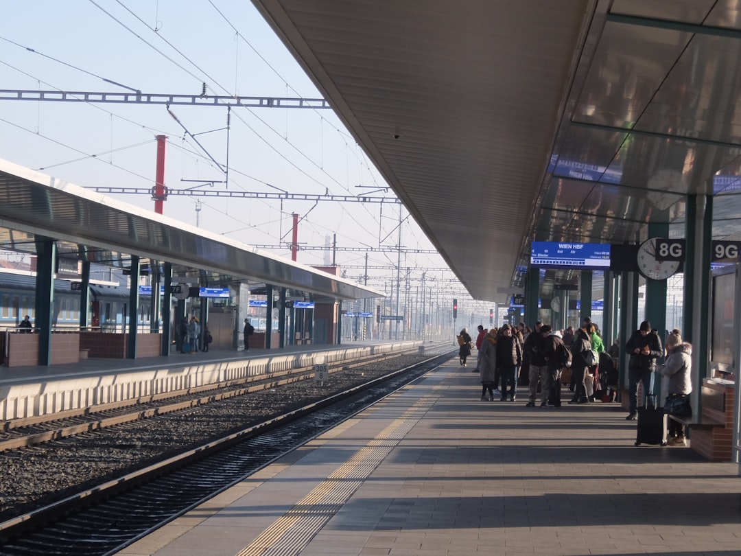 Der Bahnhof im Traum: Eine psychoanalytische und neurowissenschaftliche Deutung