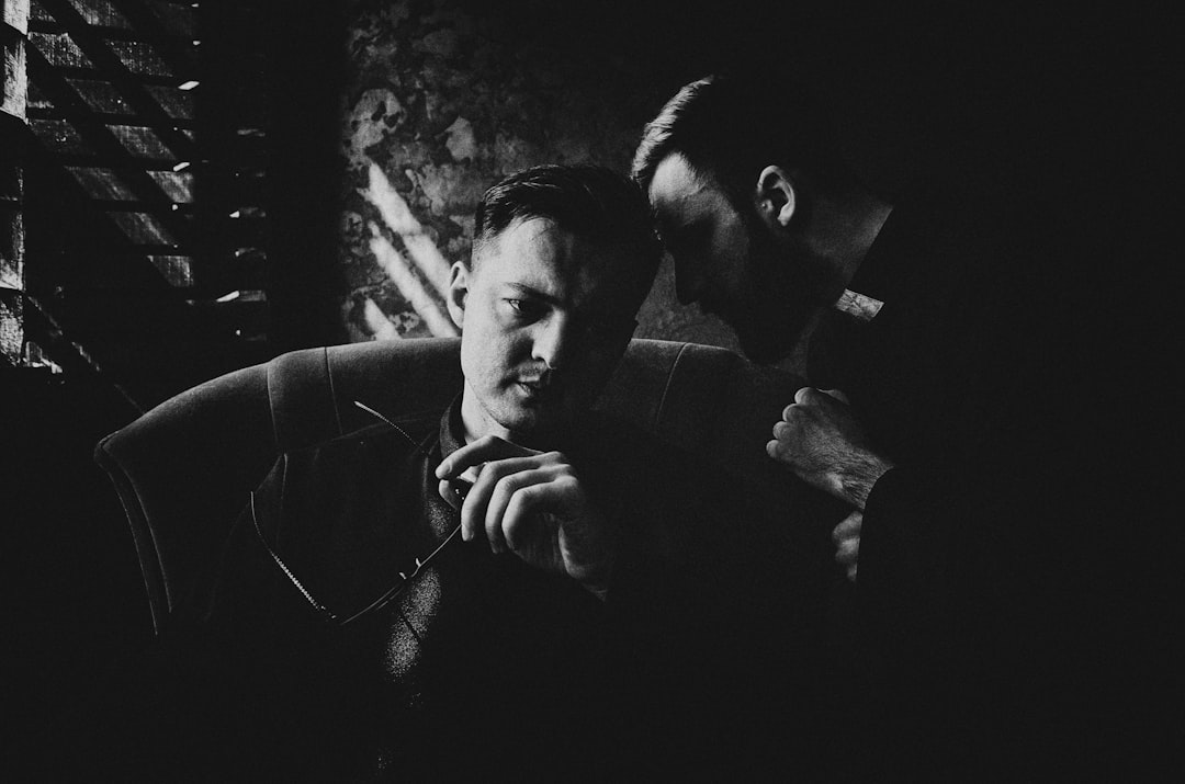 Der Priester im Traum: Eine psychoanalytische und neurowissenschaftliche Deutung